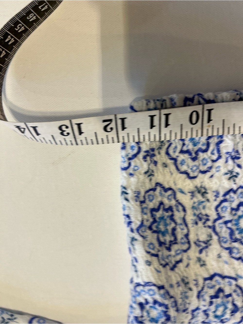 Temptation Positano Blue & White 100% Linen Smocked Puff Sleeve Crop Top Women’s - Picture 7 of 10